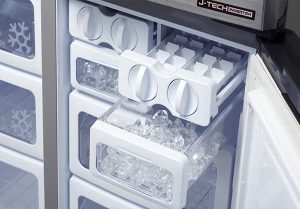 Tủ lạnh chảy nước ngăn đá
