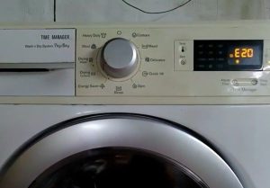 Máy giặt Electrolux báo lỗi E20
