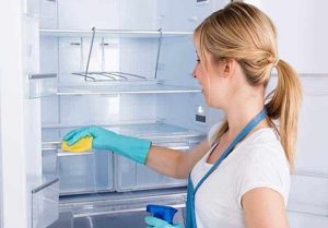 Tủ lạnh không được vệ sinh, bảo dưỡng định kỳ