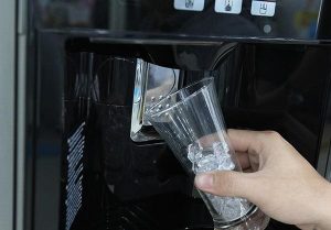 Lỗi tủ lạnh Hitachi không thể lấy nước