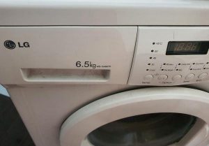 Bật chế độ khóa trẻ em CL trên máy giặt LG