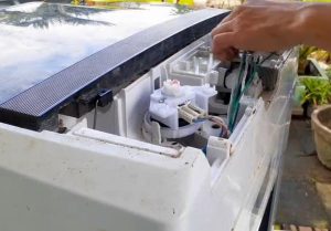 Cách khắc phục lỗi E2 máy giặt Electrolux