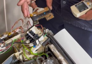 Cách khắc phục lỗi H14 máy lạnh Panasonic