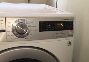 Lỗi E52 máy giặt Electrolux là gì