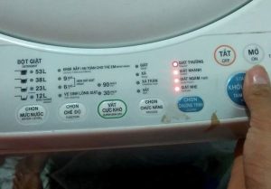 Đối với dòng máy giặt Toshiba không có mặt hiển thị LED