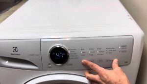 Hướng dẫn reset máy giặt Electrolux